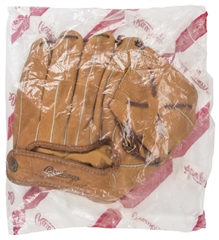 1950s Sealed Rawlings Mickey Mantle Store Model Glove 